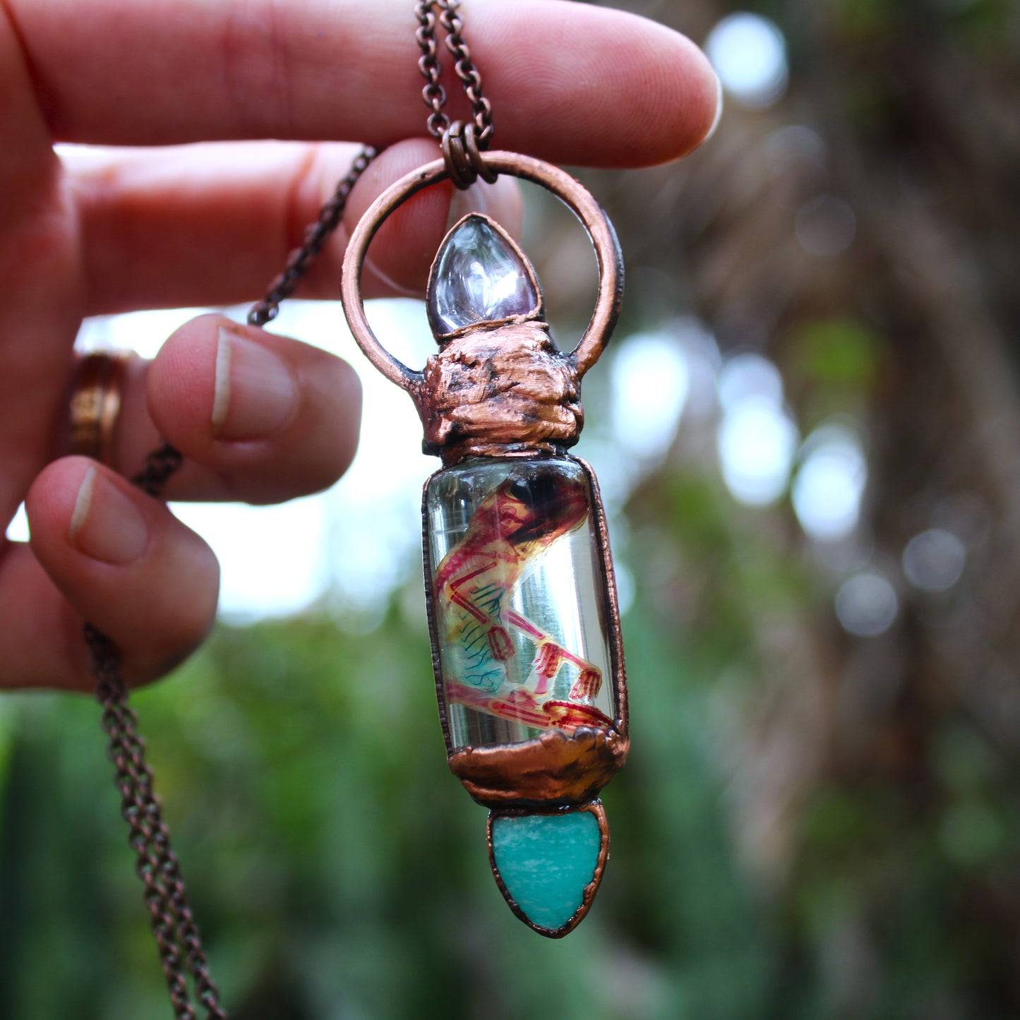 Diaphonized Chameleon Vial