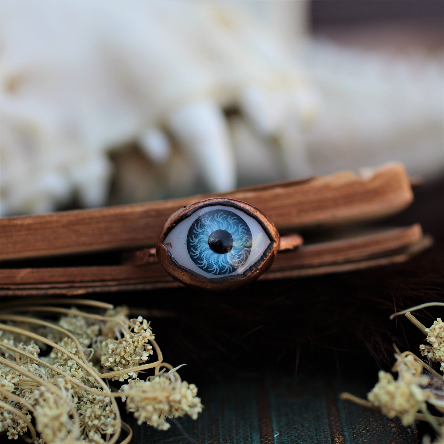 Eyeball Ring (Blue)