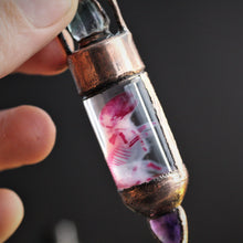 Load image into Gallery viewer, Diaphonized Fluorite Mouse Vial
