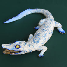 Load image into Gallery viewer, Delft Caiman
