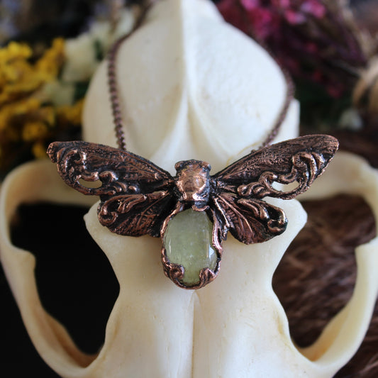 Prehnite Ornate Cicada