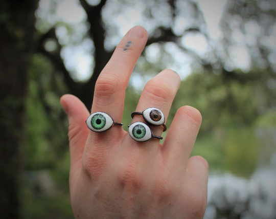 Eyeball Ring (Green)