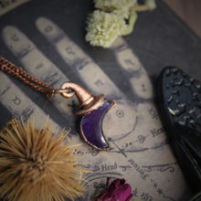 Load image into Gallery viewer, Crescent Moon Witch Hats
