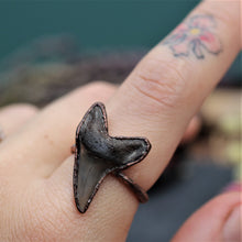 Load image into Gallery viewer, Shark Tooth Rings
